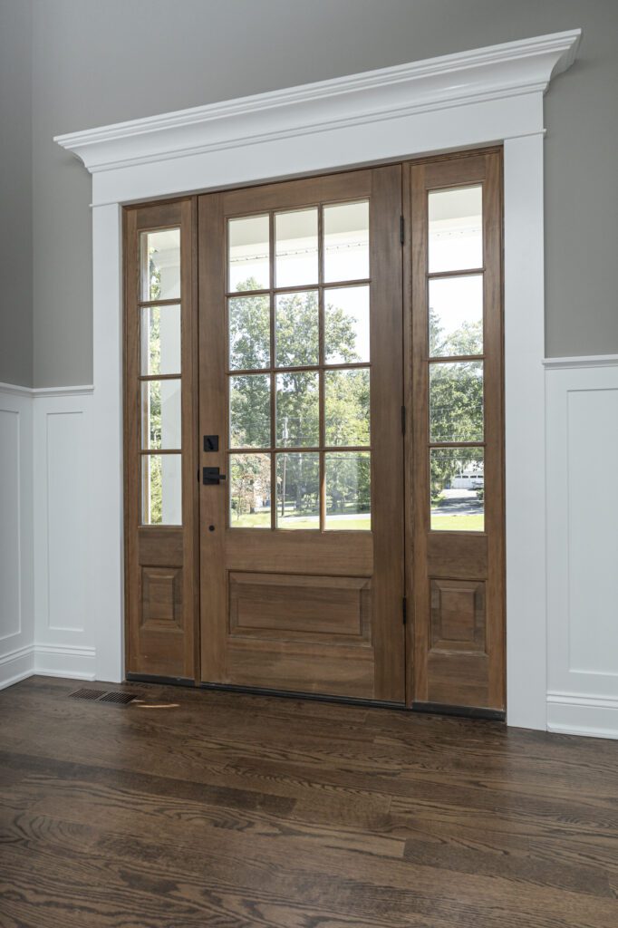 19 round top details 56
